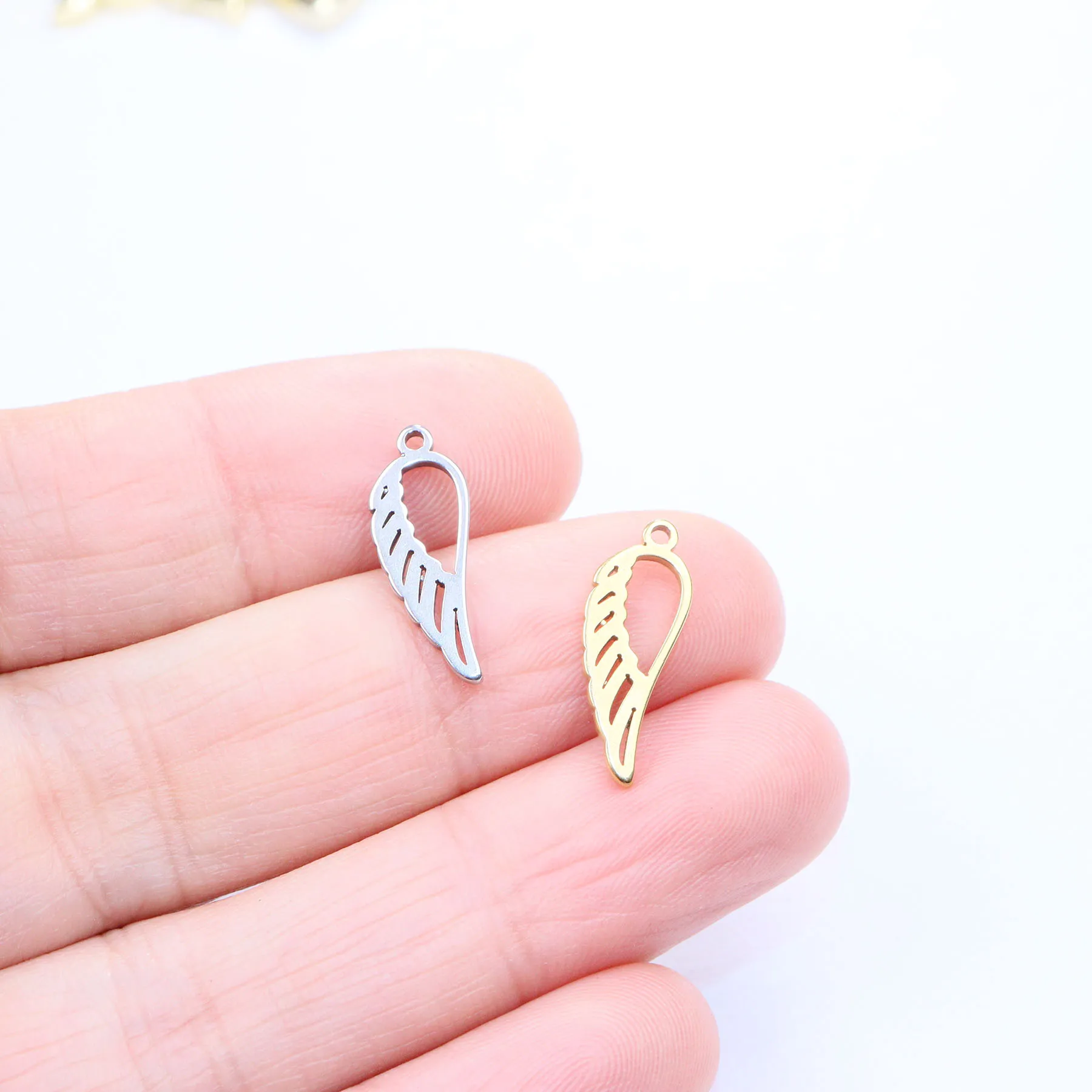 10pcs Wholesale Stainless Steel High Quality Wings Charms Pendant DIY Necklace Earrings Bracelets Vacuum Colorless 2 Colors