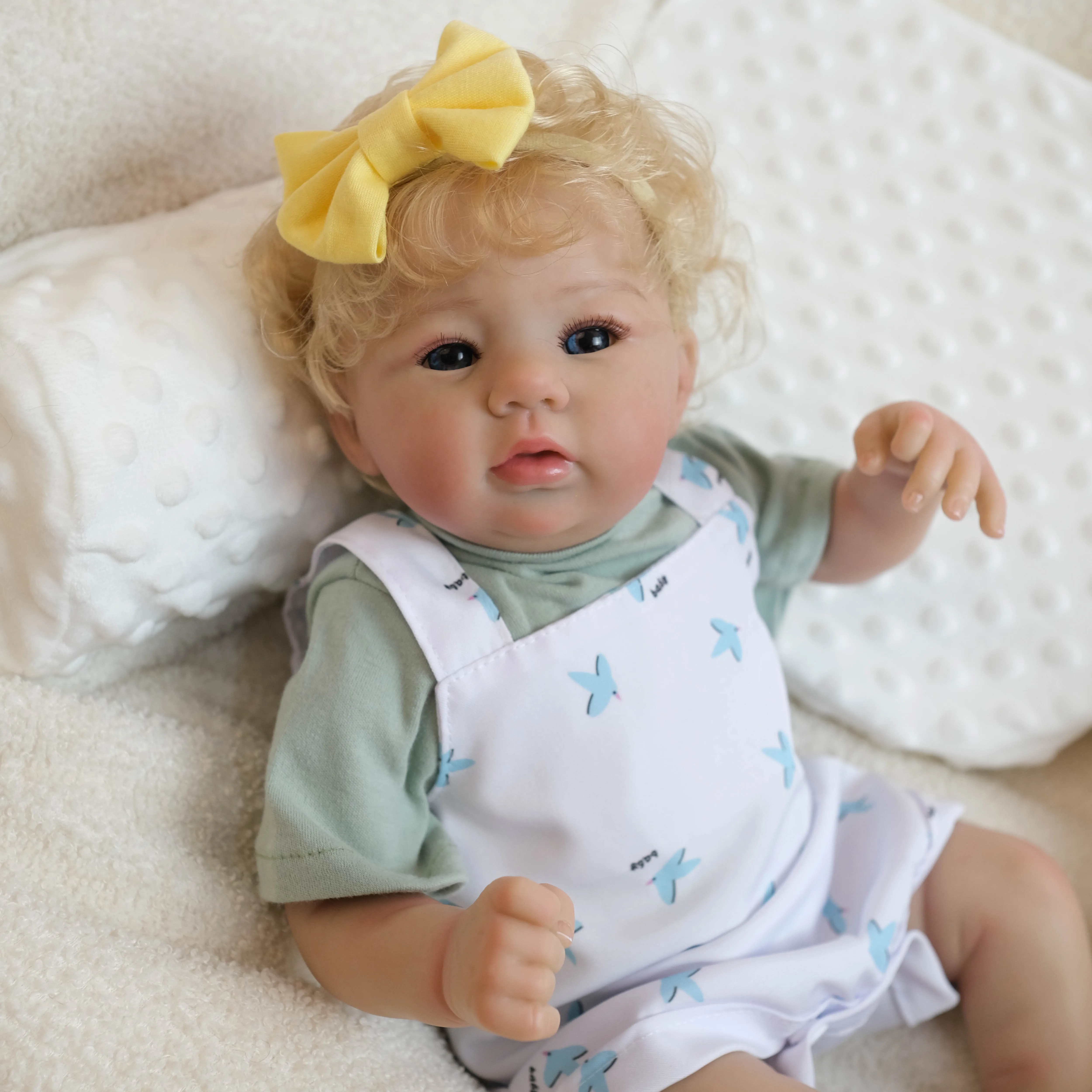 18 pouces Abigail tissu doux corps câlin réaliste Reborn bébé poupée plusieurs couches peinture 3D peau veines visibles cadeau de haute qualité