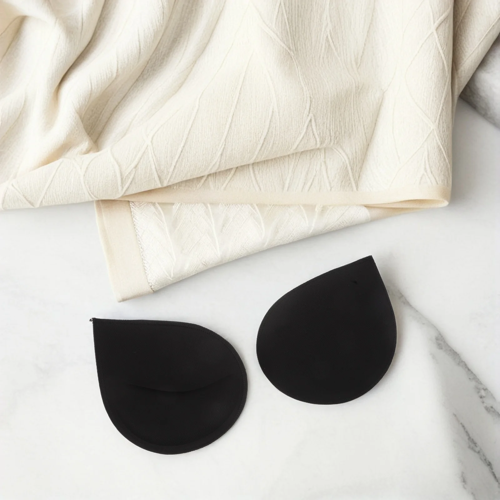 

Enhanced Curve Bikini Inserts Waterdrop Shaped Reusable Breast Lifter Padding for Bathing Suits Sports Yoga Removable Bra