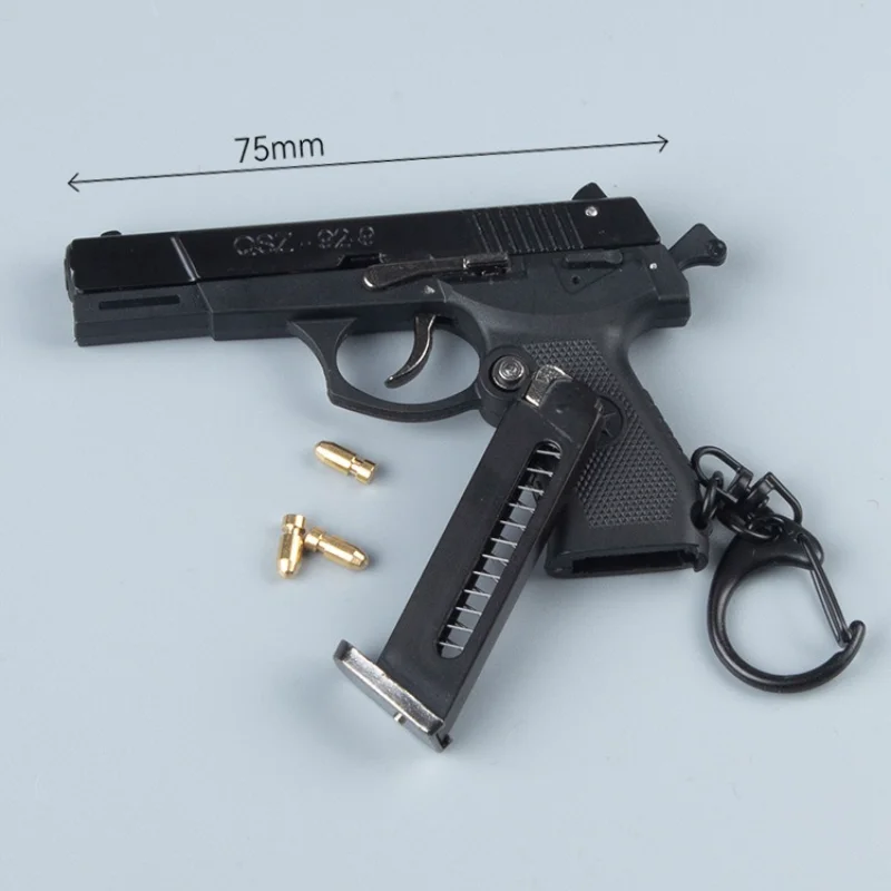 QSZ92 Pistol Gun Model Metal Keychain 1:3 Size Alloy Toys Mini Disassembled Small Grab Pendant Decoration Figurines & Miniatures