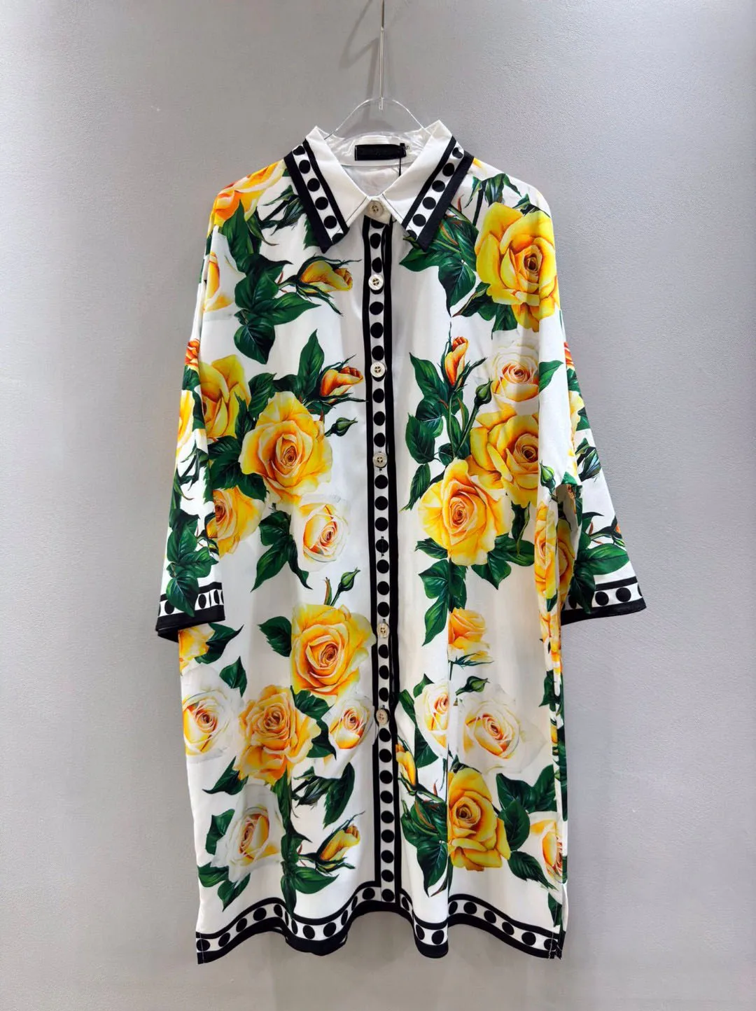 

2024 Summer New Women's Wear Leisure gold rose print fashionable floral pattern loose fitting shirt 0516