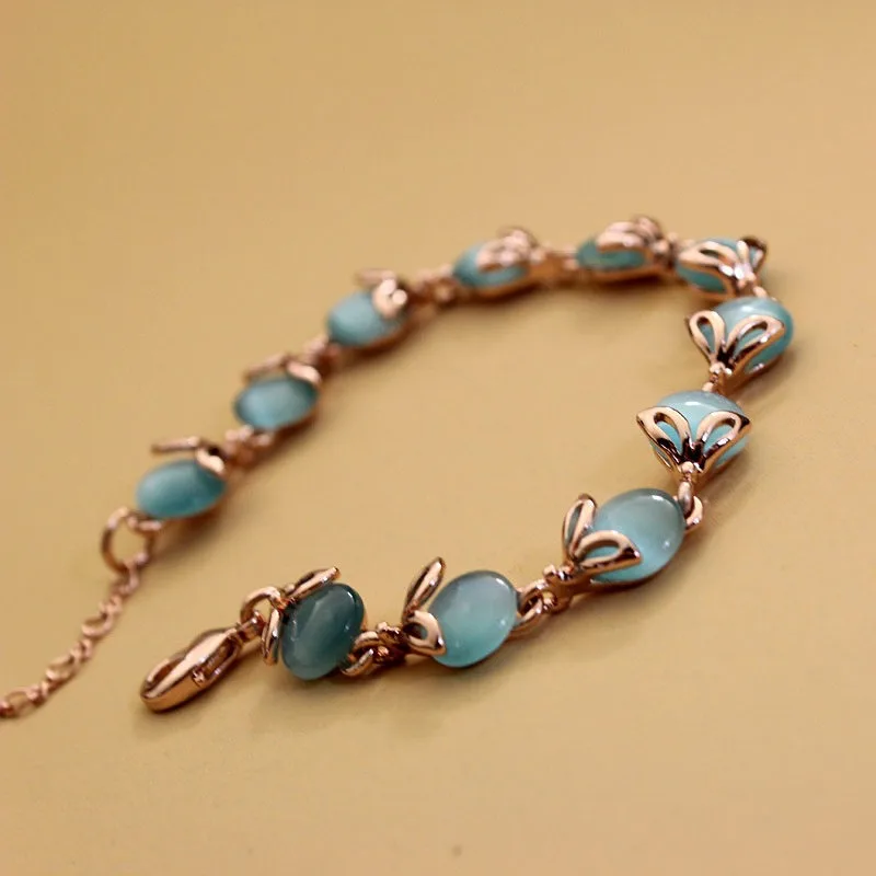 2026 New Cat Eye Stone Fox Bracelet Elegant Cute Small Fox Bangle Fashion Jewelry Gift for Women and Girls Anniversary Present