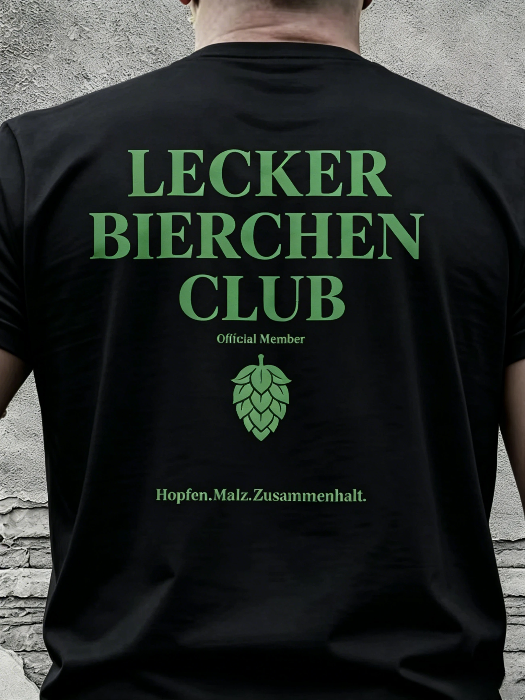 Lecker Bierchen Club - Baumwoll-T-Shirt für Bierliebhaber mit Hopfen- und Malz-Muster, klassische Passform, weich und bequem