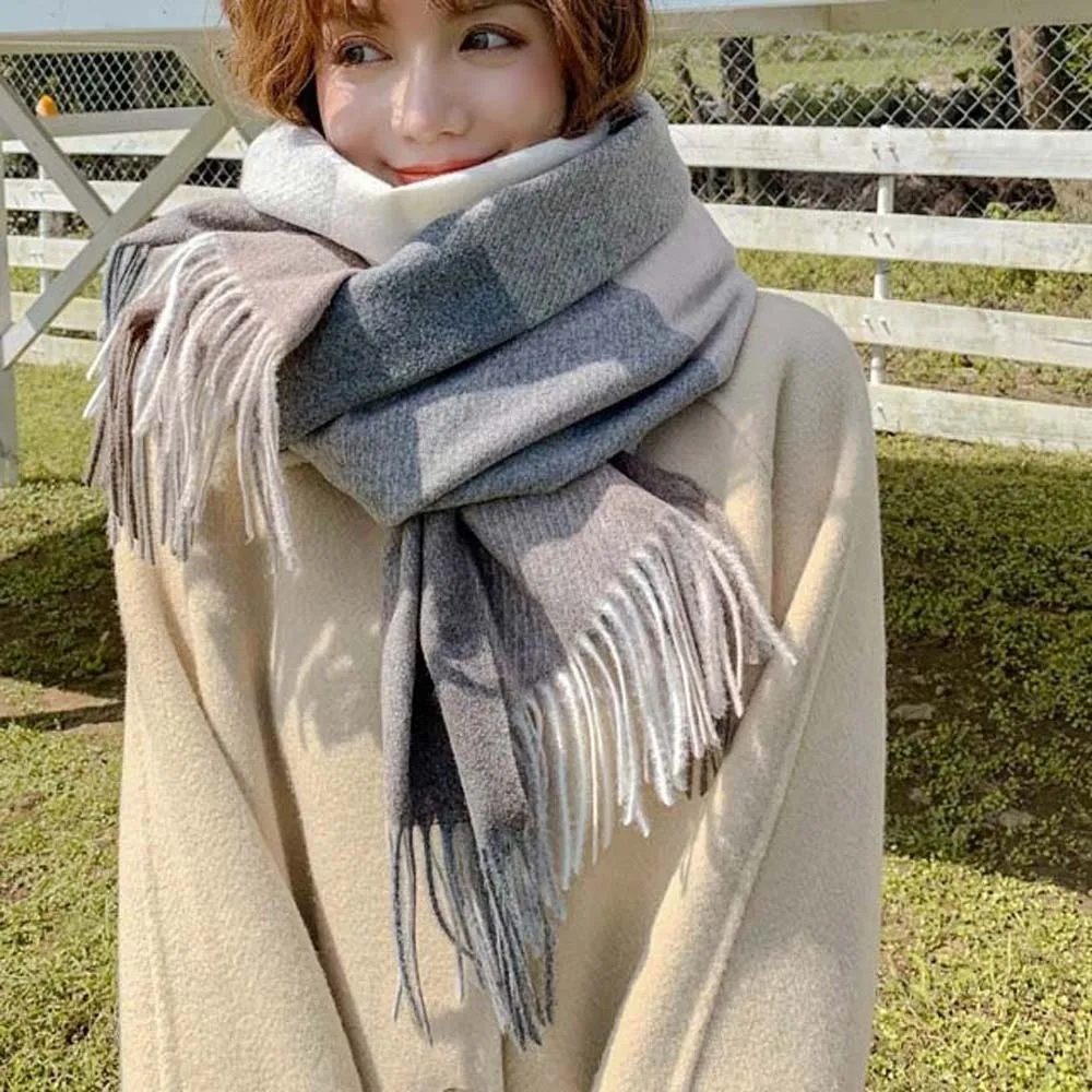 

Soft Wool Classic Plaid Scarf Soft Cold-proof Knitted Wool Scarf Contrast Color Polyester Long Neckscarf with Tassel Autumn