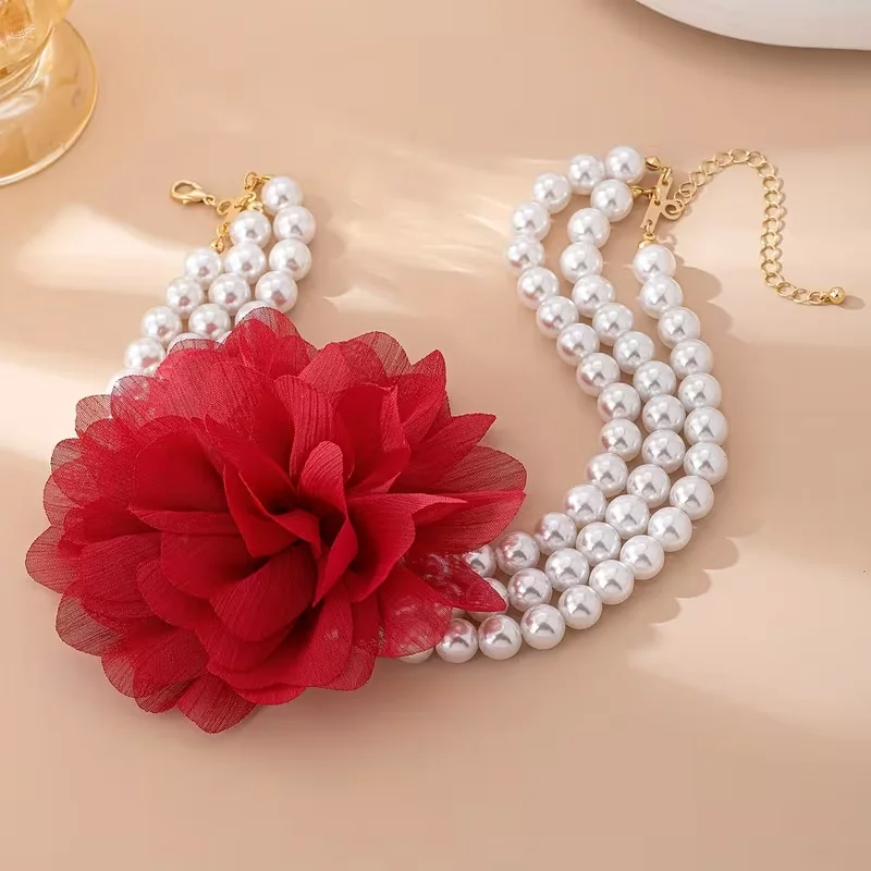 A fashionable and elegant mult - Necklaces 评论和价格