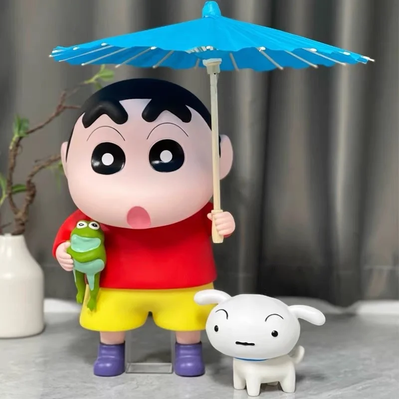 Crayon Shin-Chan Anime Figure, Grande figurine d'action, Collection de figurines Kawaii, Poupées modèles en PVC, Statue mignonne, Jouets cadeaux, 40cm, 1:1