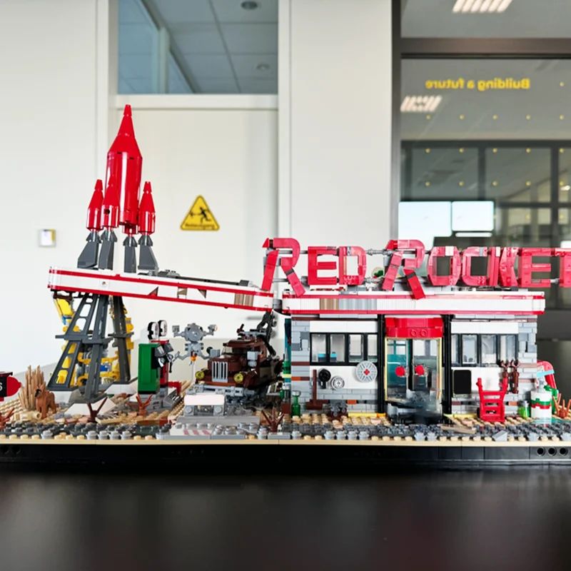 

Набор строительных блоков MOC на заказ, 1996 шт.: АЗС Fallouting Red Rocket, креативная сборка, идеально подходит для любителей игр