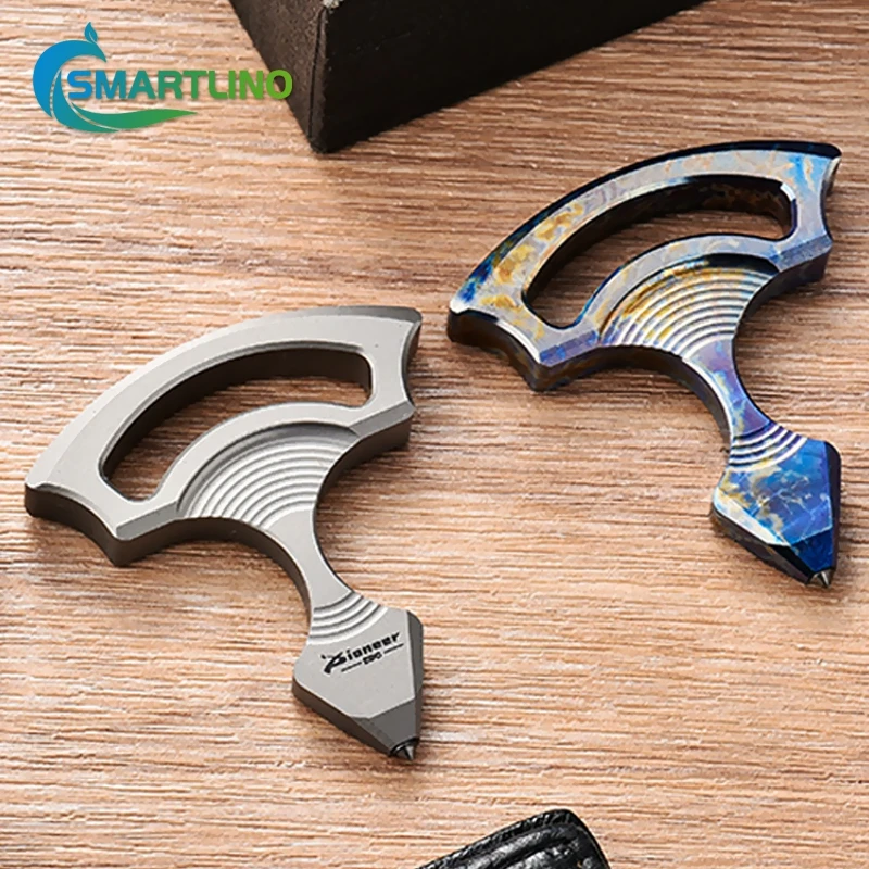 Imagem -03 - Titanium Alloy Emergency Window Breaker Self-defense Edc Tools Keychain Personal Security Protection Pendurado Acessório