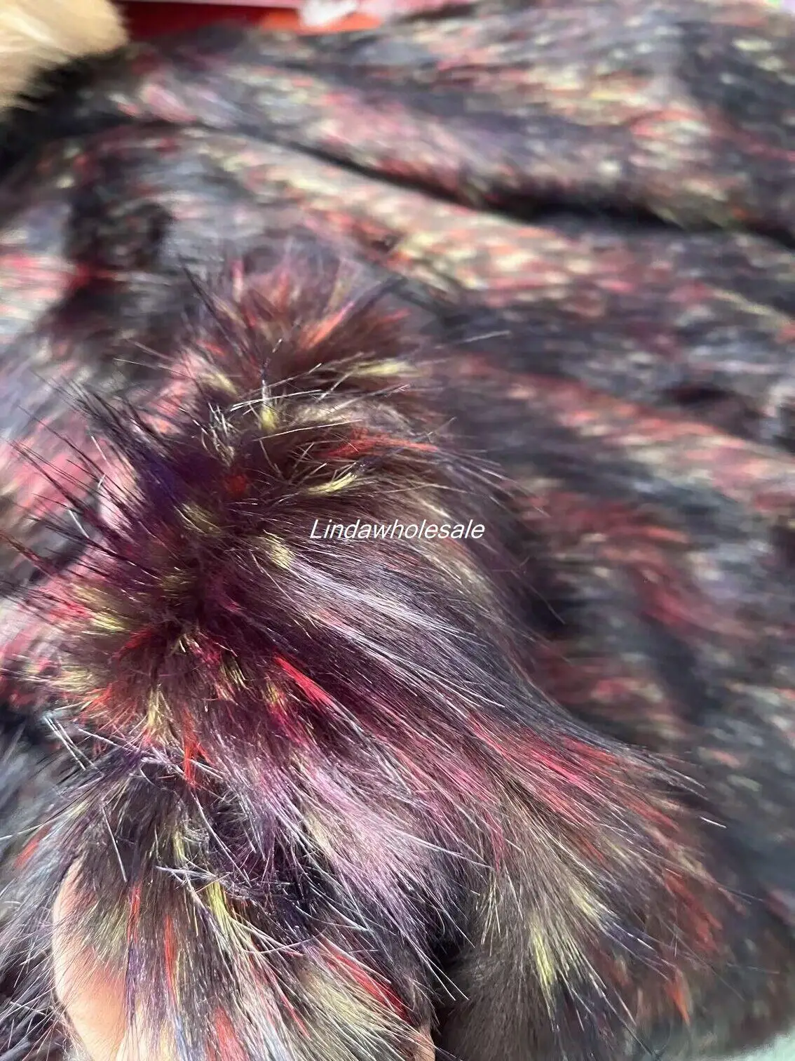 High grade color raccoon fur,jacquard faux fur fabric,felt cloth,clothing collar crafts material fabric