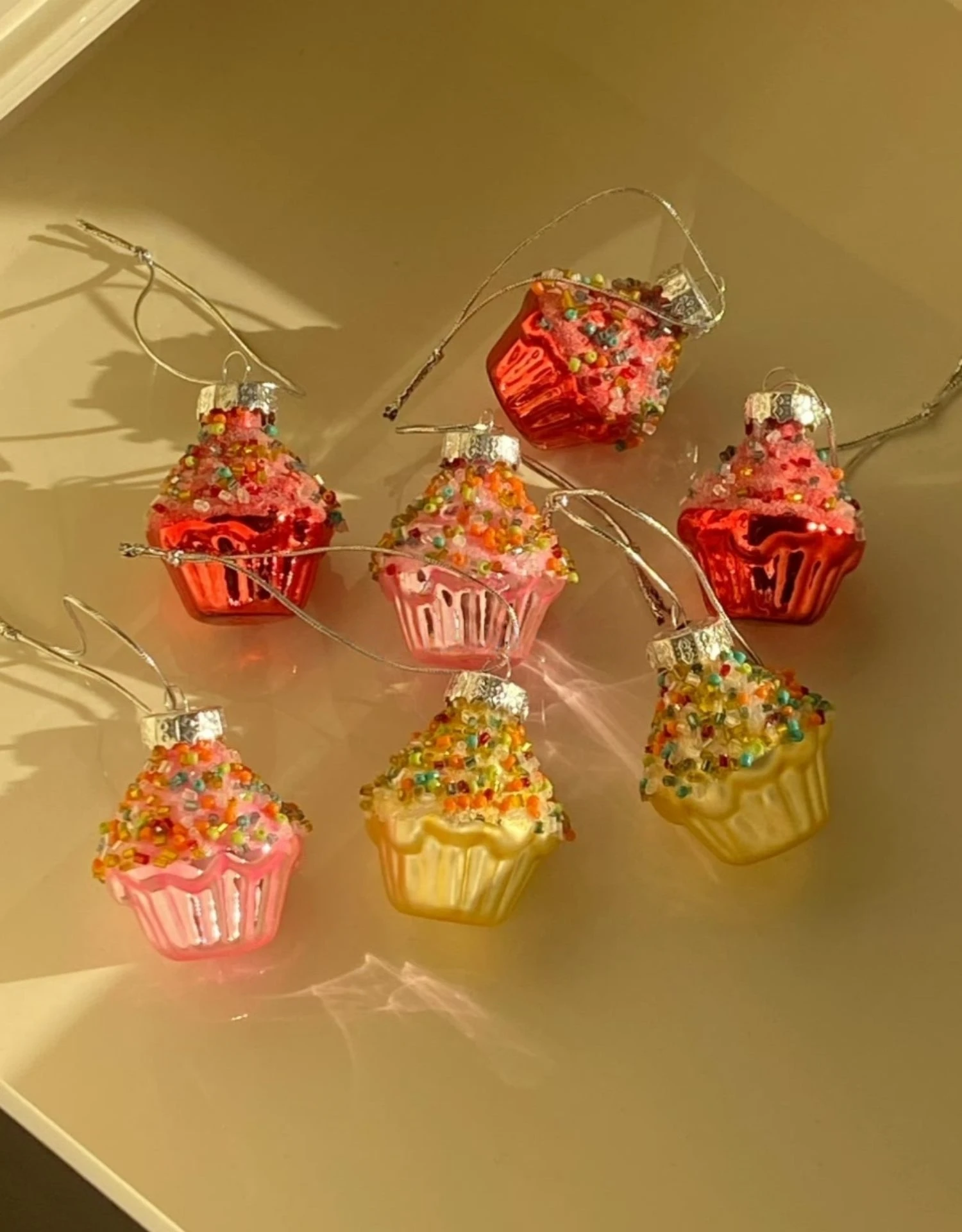 Cute Christmas Hanging Pendants Decorations Glass Painted Teddy Bear Pendants Christmas Tree Decorations Ornaments,