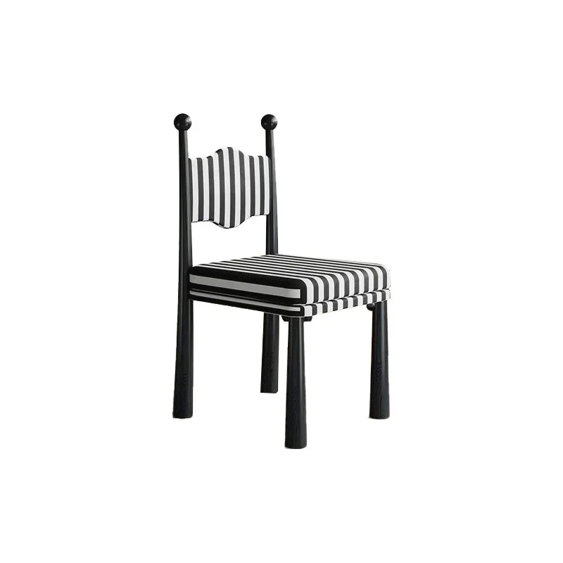 

Nordic small apartment chair designer solid wood dining chair light luxury high-end restaurant creative chair home dining table