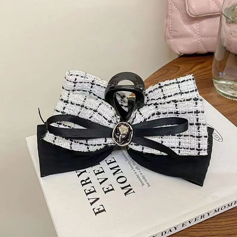 High-end Fabric Bow Hair Claw Clip Temperament Flower Hairpins Elegant Headpiece Headwear Girls Hair Accessories for Women