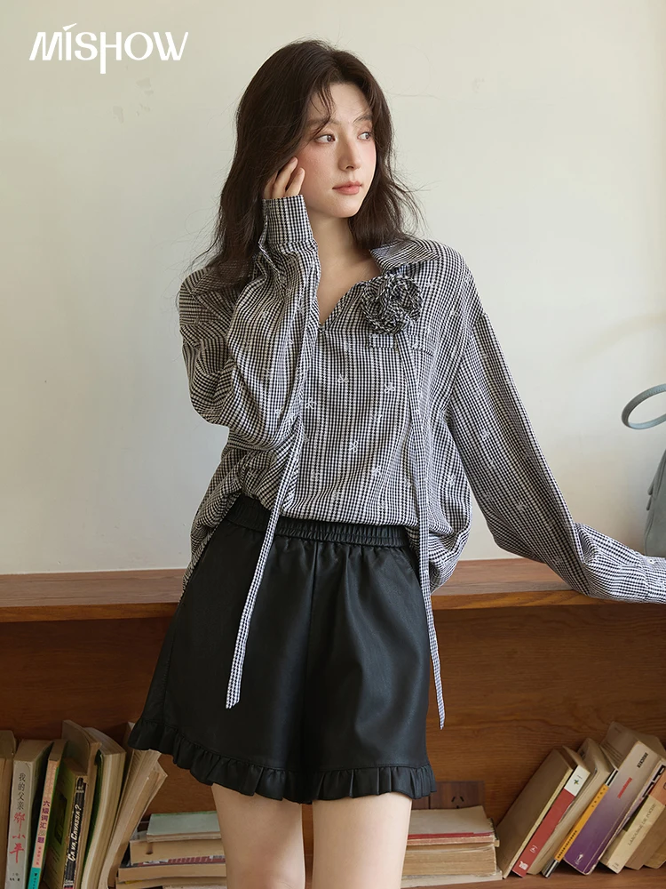 MISHOW Autumn Women's Solid Color PU Leather Shorts High Waist