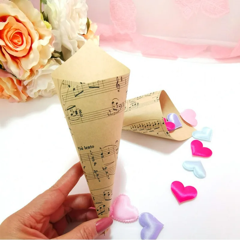 100pcs Creative Brown Musical Notes Kraft Paper Flower Cones Candy Boxes Ice Cream Cones Party Gift Box Wedding Favors Decor