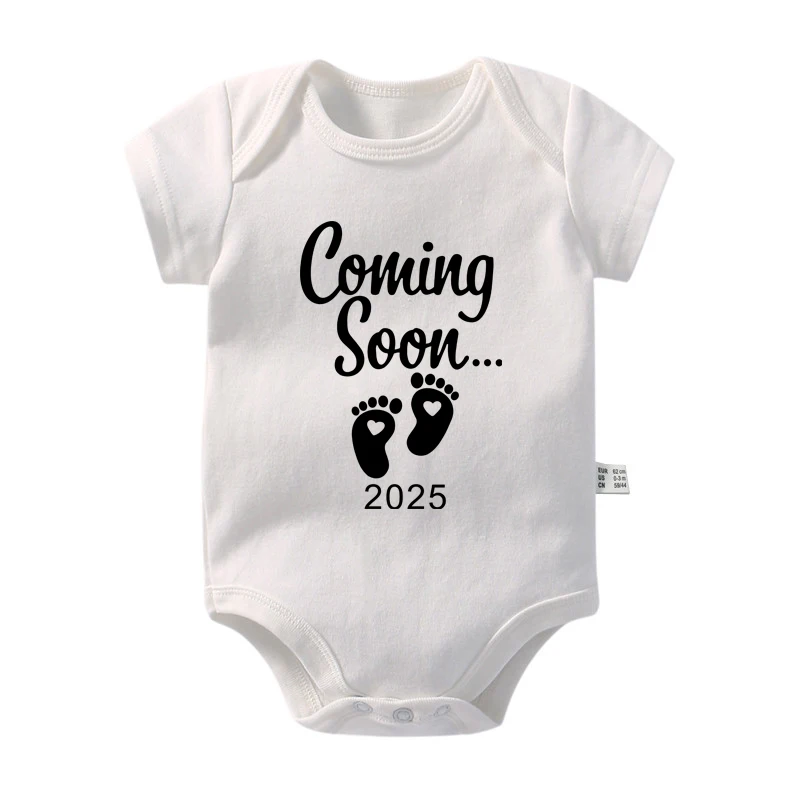 Baby Announcement Coming Soon 2025 Newborn Baby Romper Summer Boys Girls Bodysuit Body Pregnancy Reveal Clothes Infant Jumpsuit