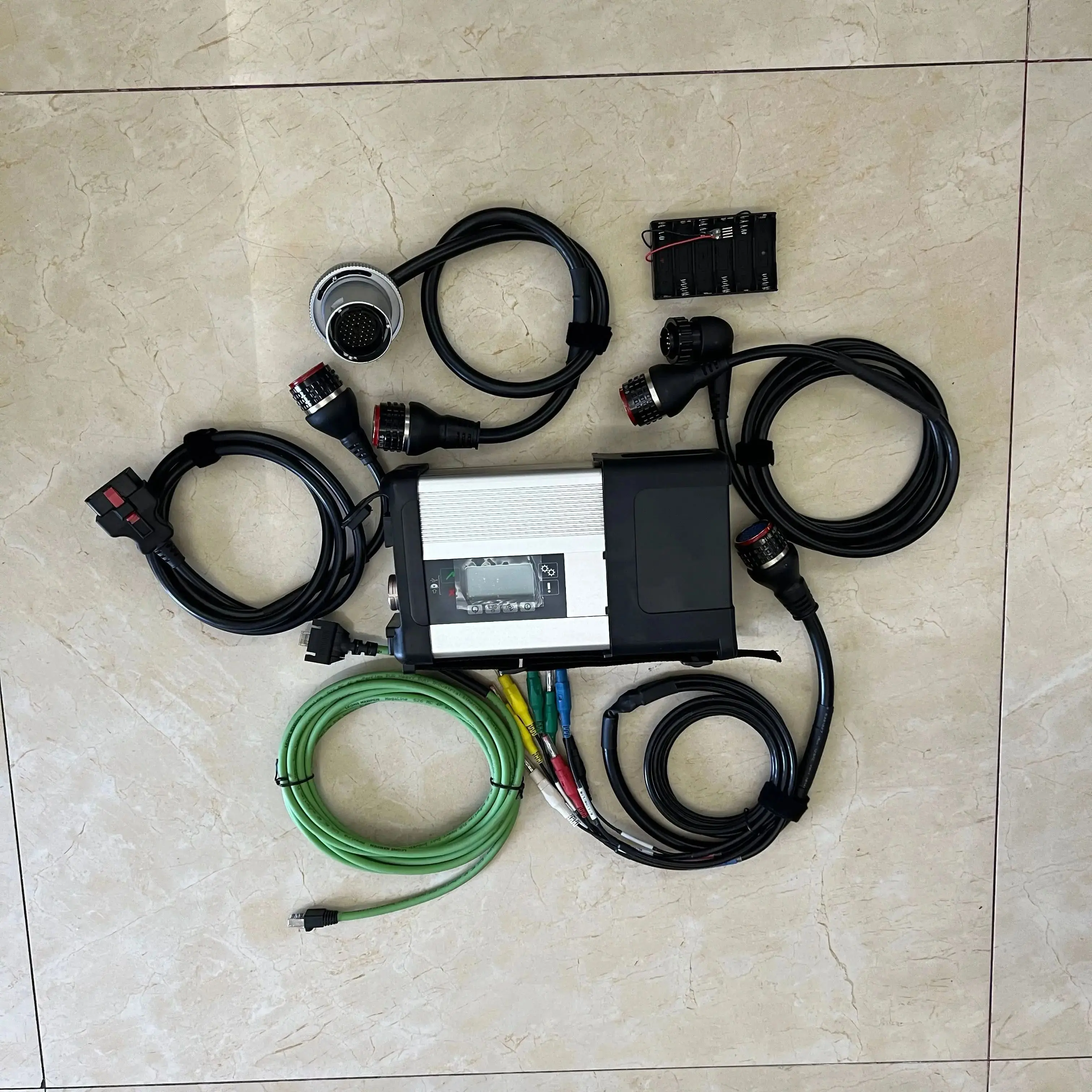 

Super DOIP mb sd c5 с программным обеспечением ssd 2025.06v работает для автомобилей mb star подходит для ноутбуков 95% для диагностики mb star c5