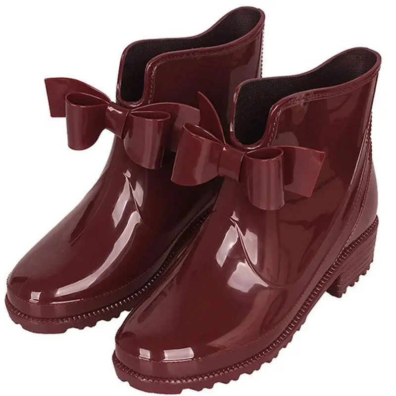 المألوف الكورية منتصف العجل المرأة احذية المطر مقاوم للماء لطيف ربطة الجوارب كعب منخفض مريح المواد البلاستيكية أحذية الكبار #1