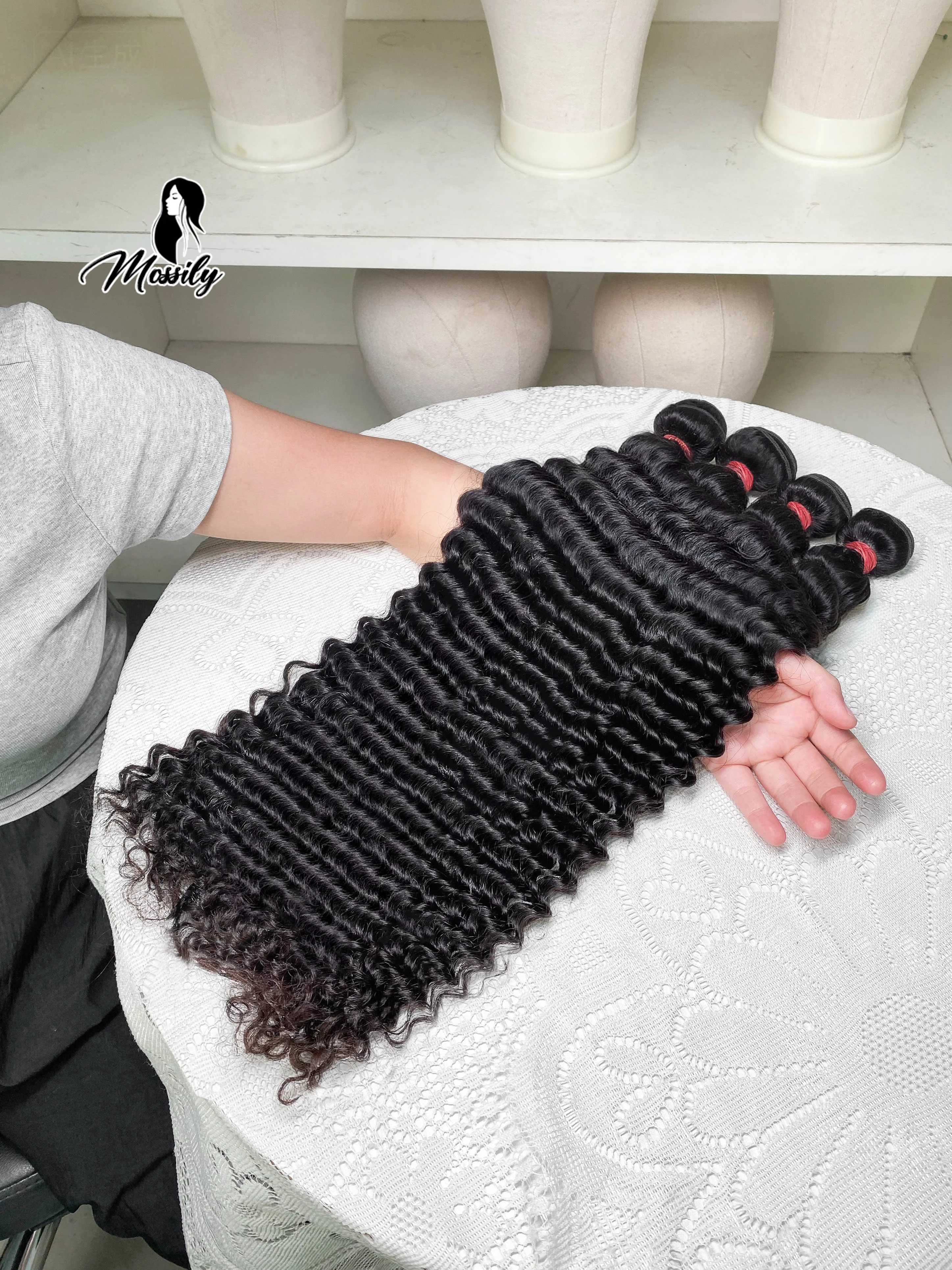 

30, 38-дюймовые бирманские вьющиеся человеческие волосы, глубокая волна, пучки человеческих волос 1/3, бразильские Remy, необработанные плетения, наращивание, предложения