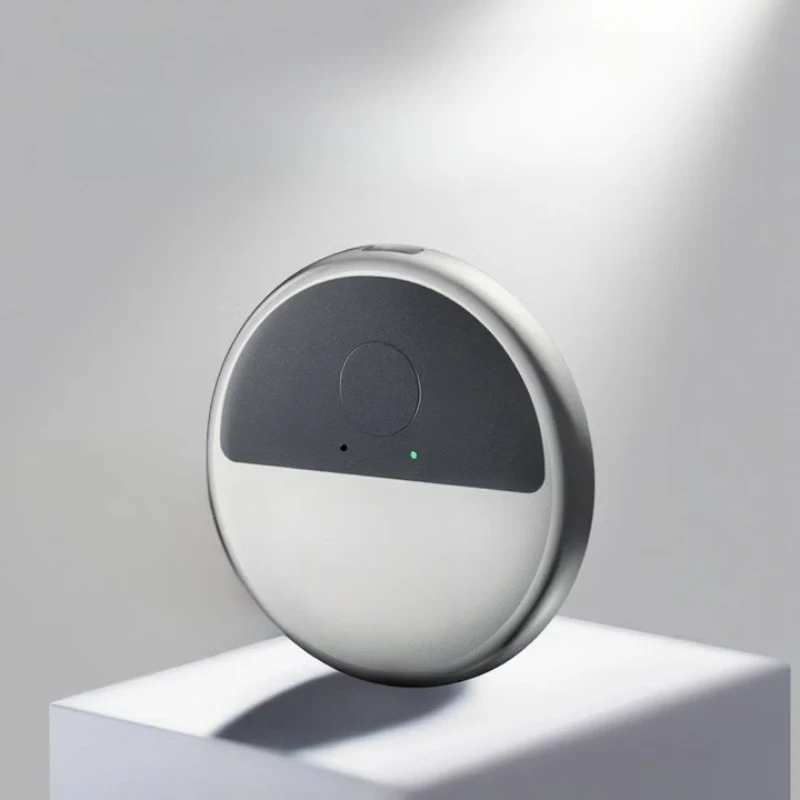 Magnetic translator, simultaneous interpretation multilingual real-time translator