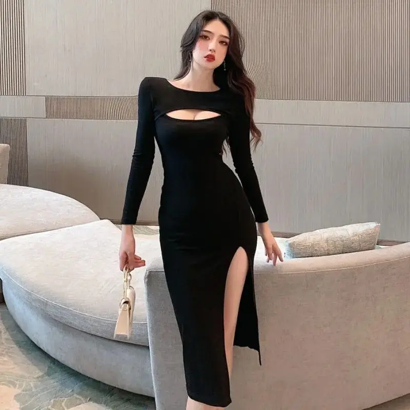 Abito aderente sui fianchi con scollo rotondo scavato e taglio basso per le donne Gonna lunga temperamento slim fit ragazza piccante autunnale