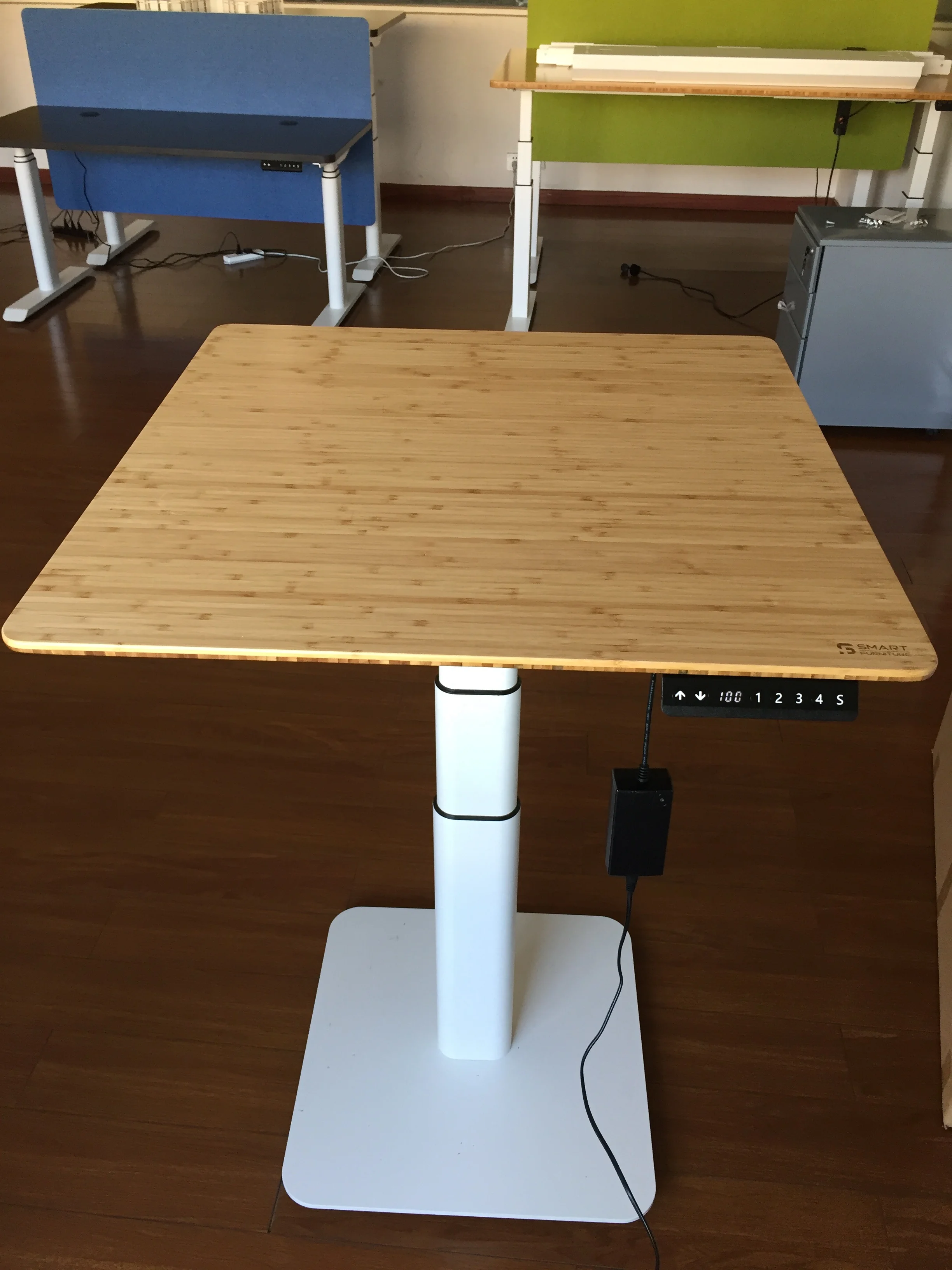 One Leg Coffee bar Table Laptop Use Small square Adjustable Desk Small Rolling Standing Desk Mobile Desk Workstation with Wheels