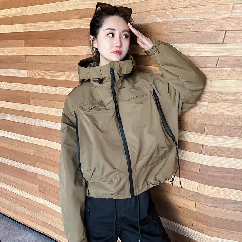 

2024 New Spring Autumn Hooded Windbreaker Loose Casual Women Short Zipper Jackets Fashion Tooling Coat With Lined Outwear 4XL