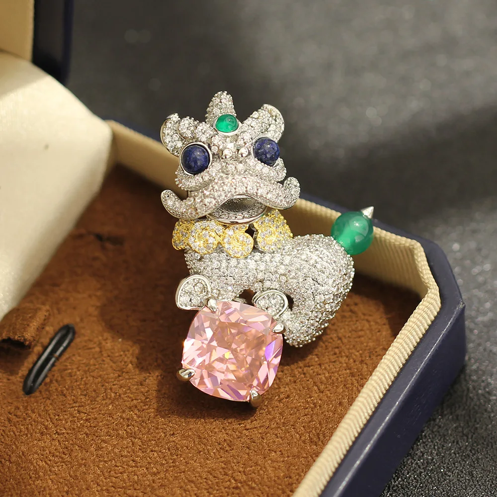 Colorful Cute Lion Brooch Heavy Full Zircon Animal Light Luxury Suit Coat Lapel Pin Gift