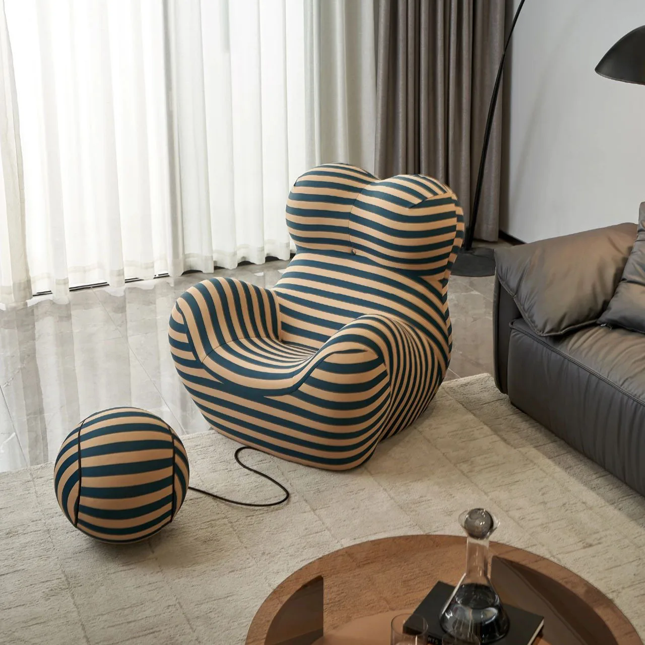 Minimalist Italian design comfortable living room single sofa chair striped fabric lounge chair popular arm chair with ball