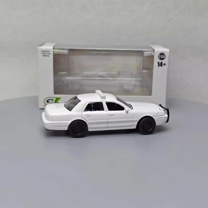 دييكاست الأصلي 1:64 مقياس تاج فيكتوريا اعتراضية سبيكة نموذج محاكاة الديكور الهوايات التذكارية جمع العرض #4