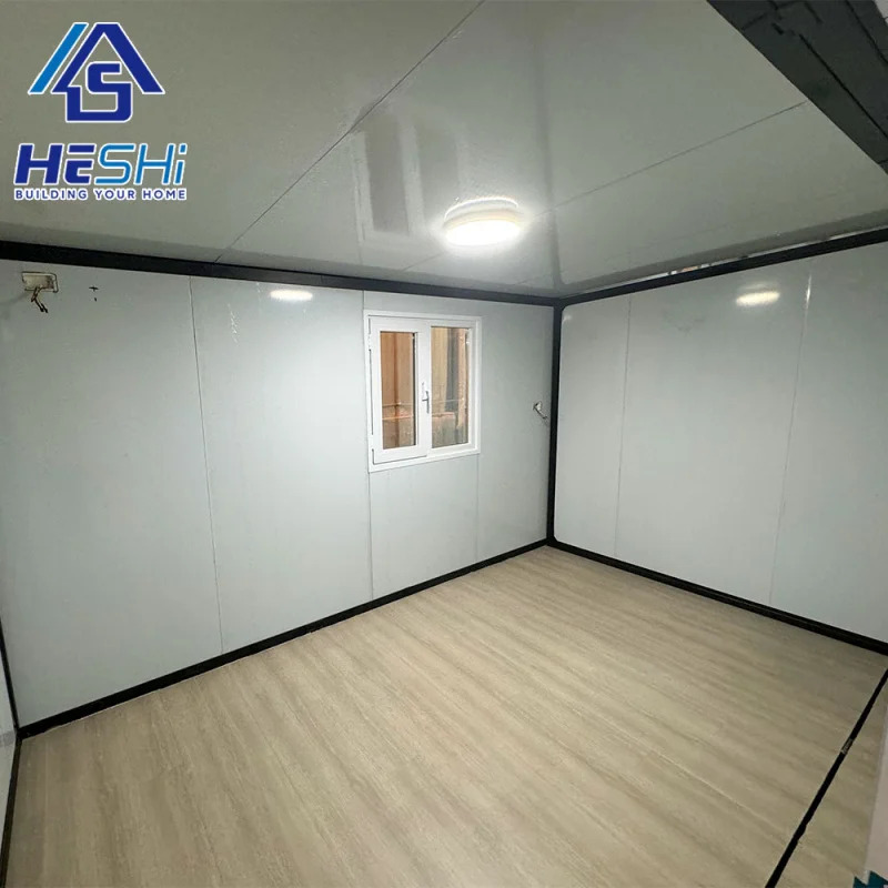 Custom.40Ft 20Ft فاخر جاهز 2 3 4 5 غرف نوم جاهزة قابلة للطي وقابلة للتوسيع حاوية منزل محمول صغير هوم