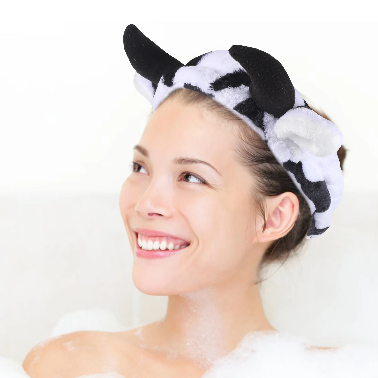 

Adorable Flannel Cow Horn Headband Graceful Sweet Temperament Makeup Headband For Washing Face Bath Skincare Decorative Bands