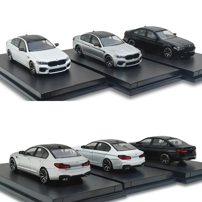 

MJ 1:64 BMW M5 F90 die-cast simulation static alloy car model, boys' festival gift, toy, collectible and decorative item.