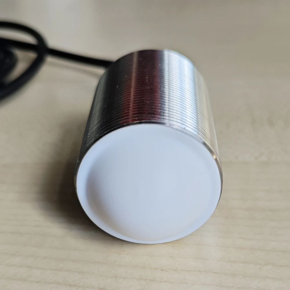 مستشعر مستوى السائل الرادار 80 جيجا هرتز، مستوى المياه لخزان زيت الوقود بمدى 20 مترًا، مخرج 4-20 مللي أمبير/RS485، مستشعر رادار صناعي IP68