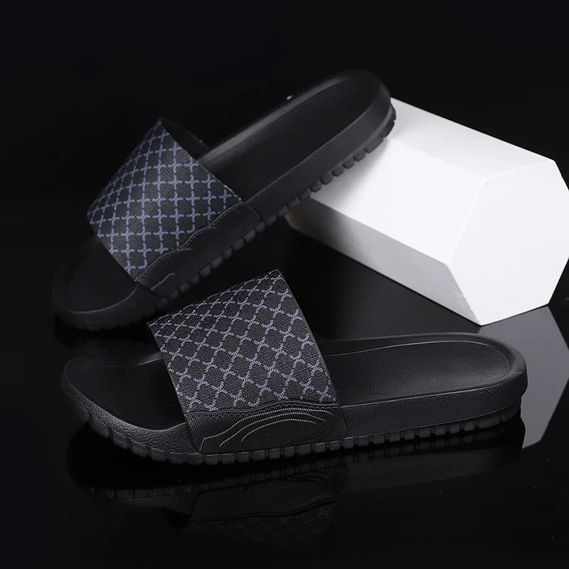 

Men's comfortable, soft, lightweight, fashionable casual slippers