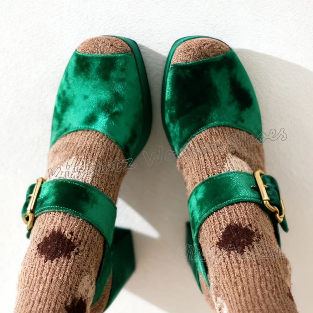 صنادل أرضية مخملية حزام مشبك جولة تو حذاء بكعب سميك بلون الموضة الفاخرة أنيقة موجزة مثير حار فتاة أحذية جديدة