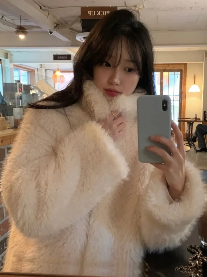 

Chic ort Cotton-Enhanced Women's Coat 2025 Winter Faion Korean Sle Warmth Luxury Fur Outerwear Lady's Button Closure