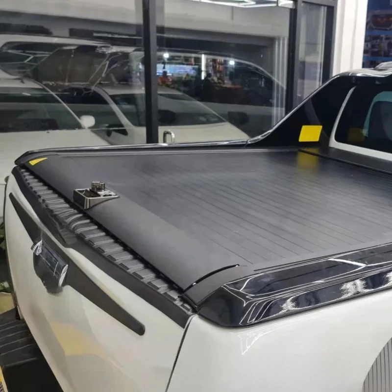 

Factory Hot Selling Custom Logo Lockable Manual Password Lock Aluminum Alloy Pick up Truck Bed Cover