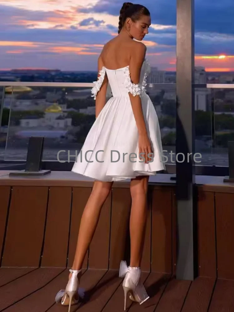 Vestido de fiesta blanco con hombros descubiertos, sin mangas, sin espalda, apliques, nuevo vestido de fiesta de bienvenida, vestidos de noche cortos personalizados, 2025