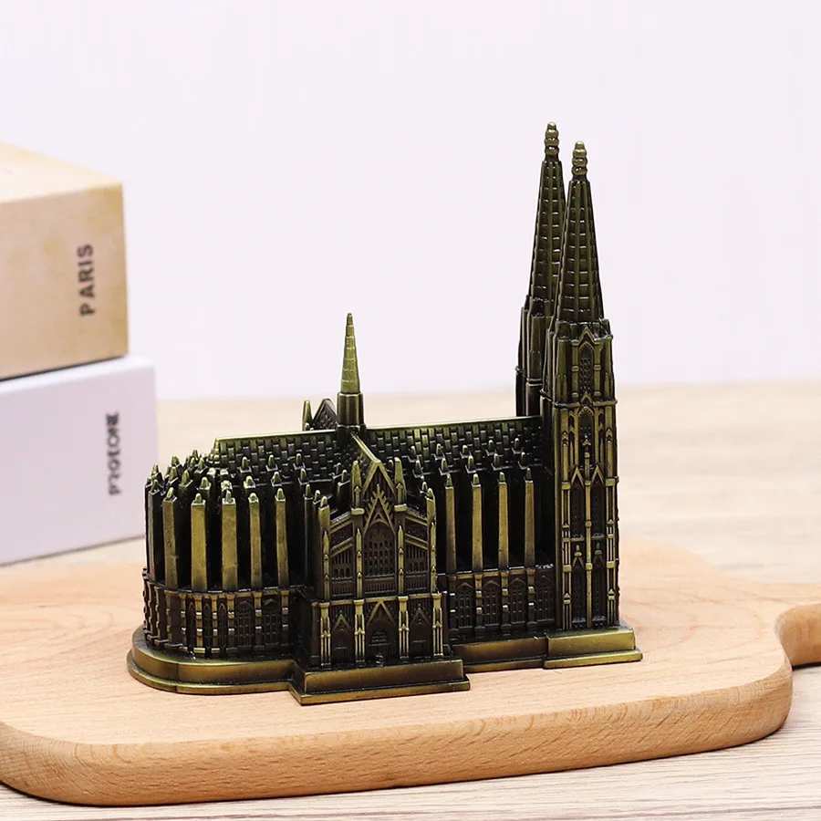 Statue de la Cathédrale de Cologne, Allemagne, Décoration d'intérieur, Sculpture, Articles de décoration créatifs, Artisanat architectural, Décorations de bureau