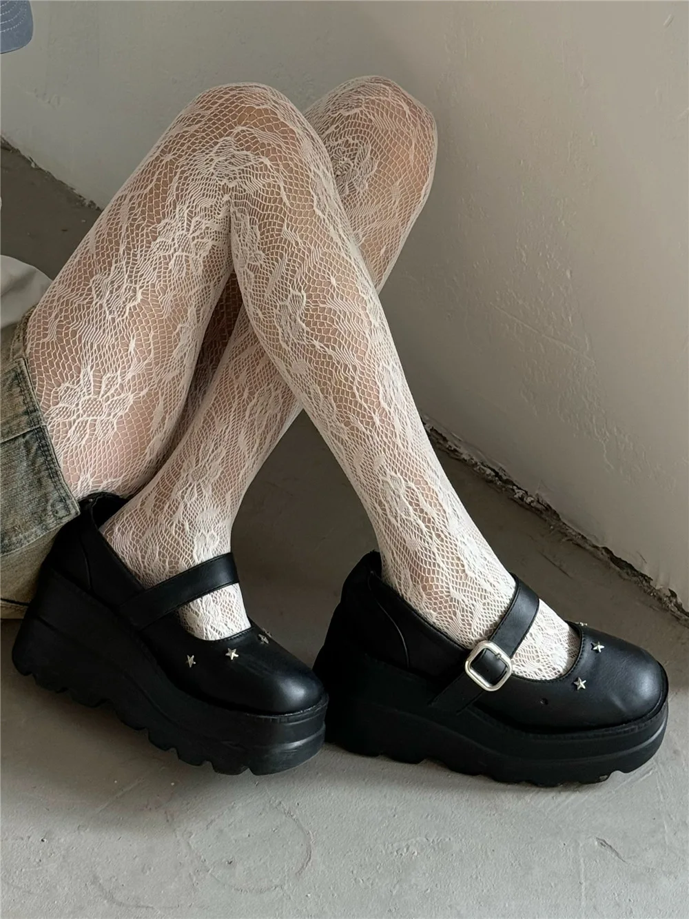 Spicy Girl Y2K Style Flower Mesh Socks Colorful Embroidered Hollow Out Women\'s  Pantyhose Sexy Vintage Lace Long Socks