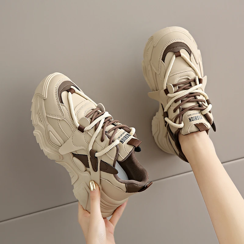 Women's shoes, thick soled leather shoes in spring and summer, black work shoes, height increasing popular sports shoes