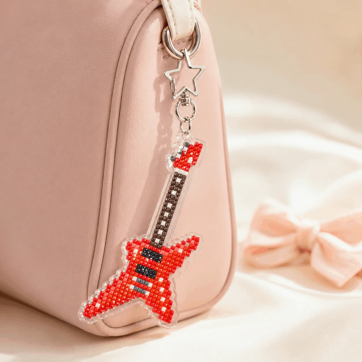 FOREVERYOUNG 5D Lumigem Create Your Own Sparkling Music Guitar Keychain DIY Resin Square Diamond Painting Keyring Kit