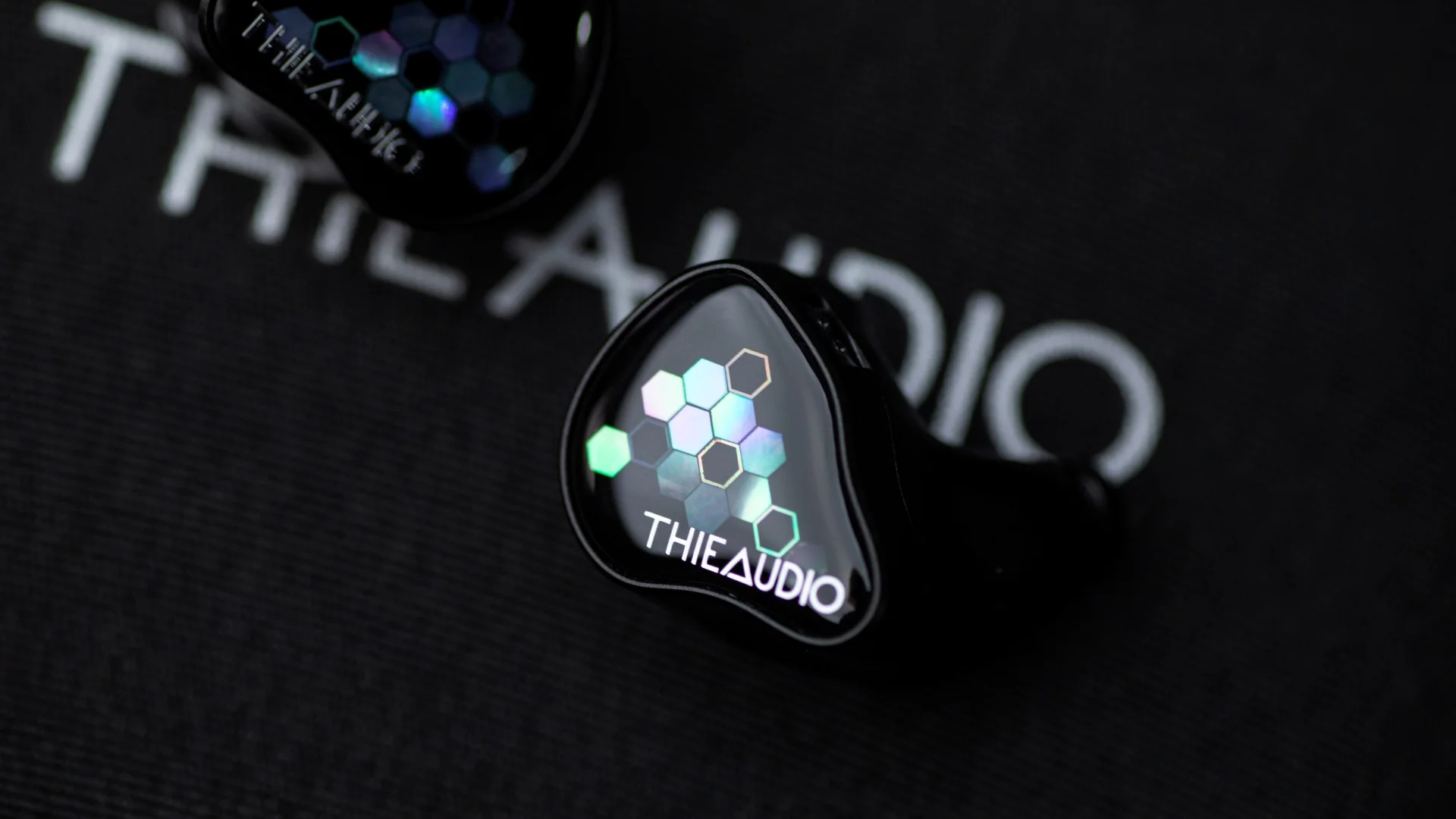 Pré-encomenda Thieaudio Monarch MKIV 2DD + 6BA + 2EST Fones de