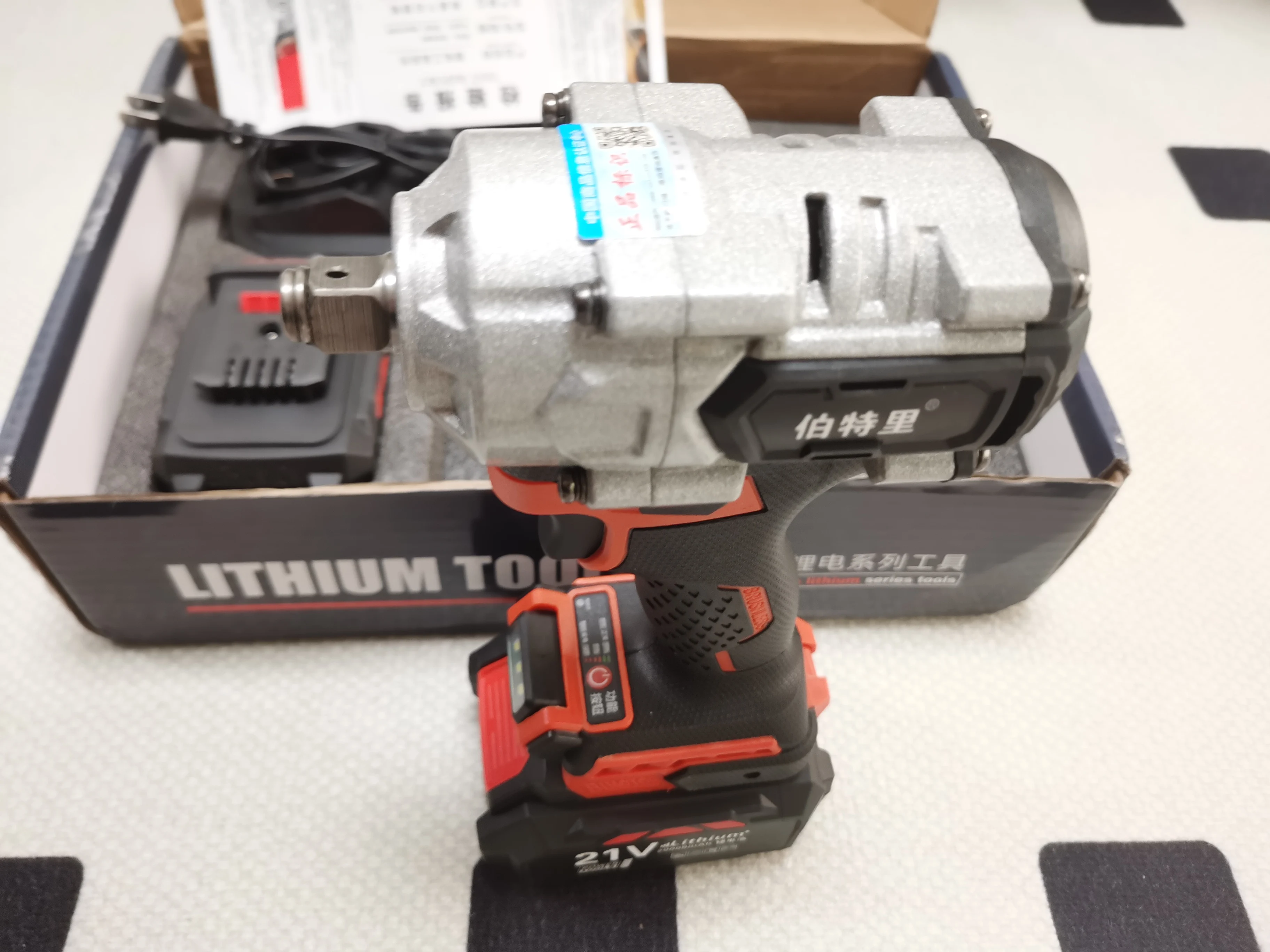 Brushless Impact Wrench 1000N.M High Torque 1/2 inch Battery Electric Tool Double Battery full set