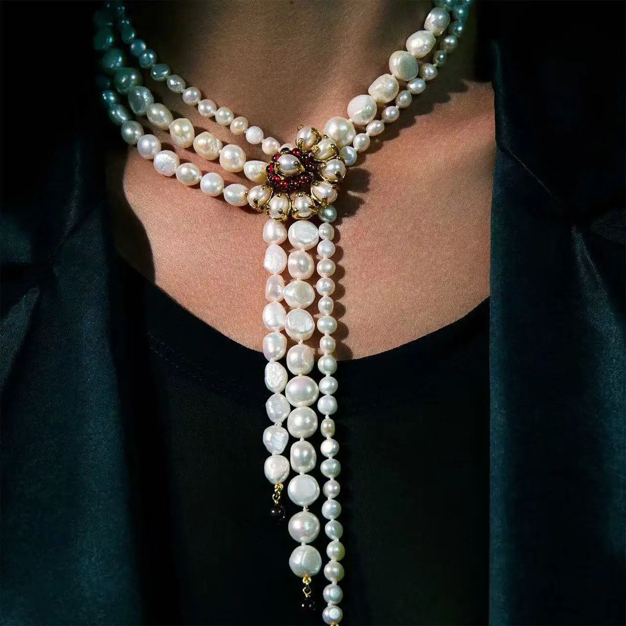 Europe Natural Freshwater Pearl Top Quality Luxury Necklace Sweater Chain Women Exquisite Jewelry Boutique