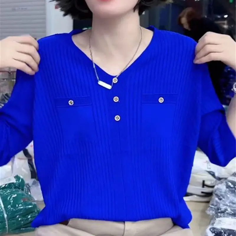 Odzież damska casualowa koszulka z dekoltem w szpic koreańska jednolity kolor na wiosnę lato 3/4 rękaw dzianinowe swetry dojazdy do pracy