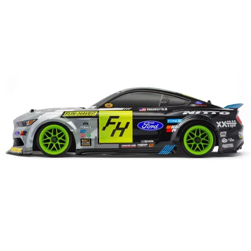 1/10 Sportowy, szybki, zdalnie sterowany samochód 4WD z symulowanym nadwoziem 2S i amortyzatorami Driftowy zdalnie sterowany model samochodu zabawkowego