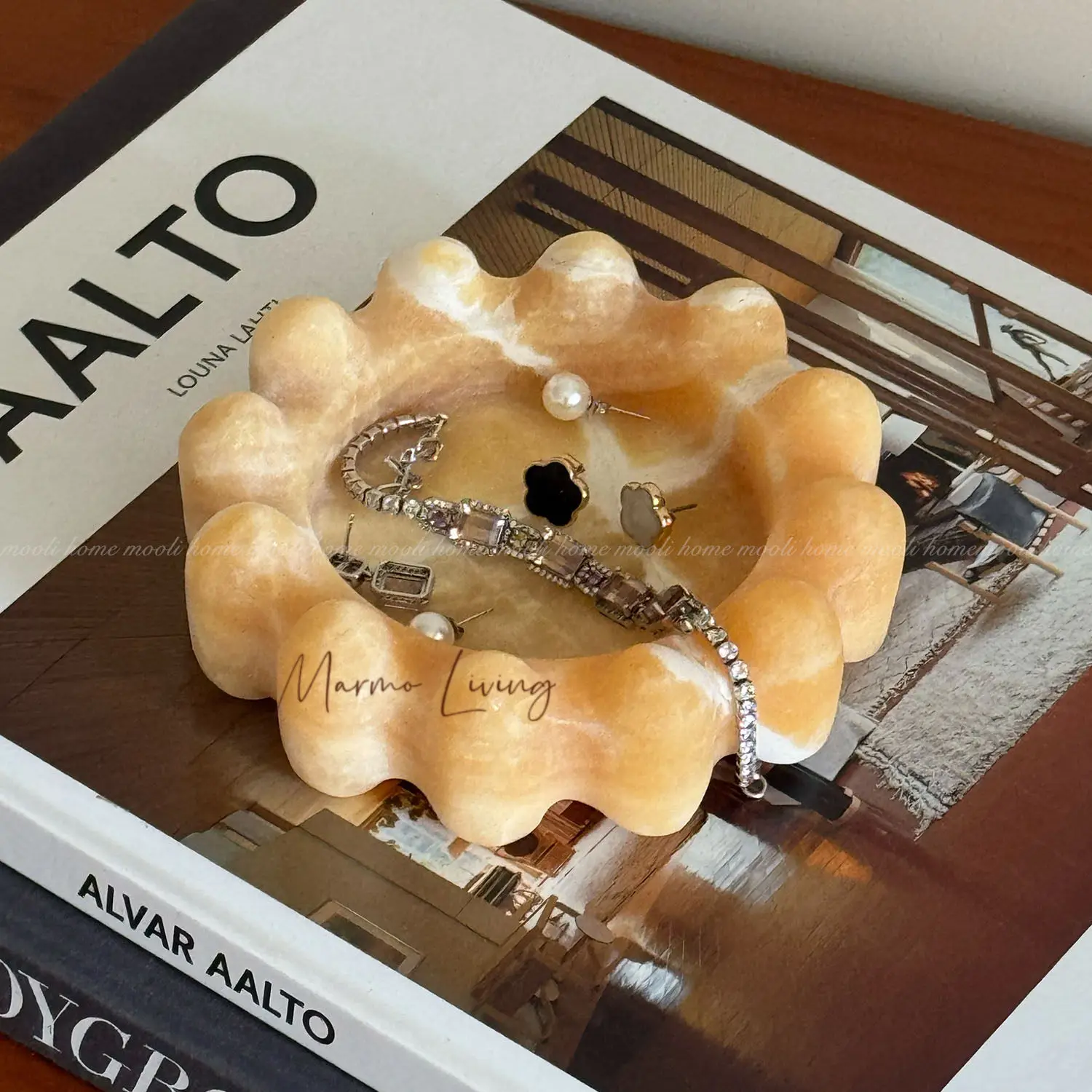 

French Luxury Marble Bobble Catchall Tray Designer Ashtray Jewelry Storage Box Elegant Home Decor