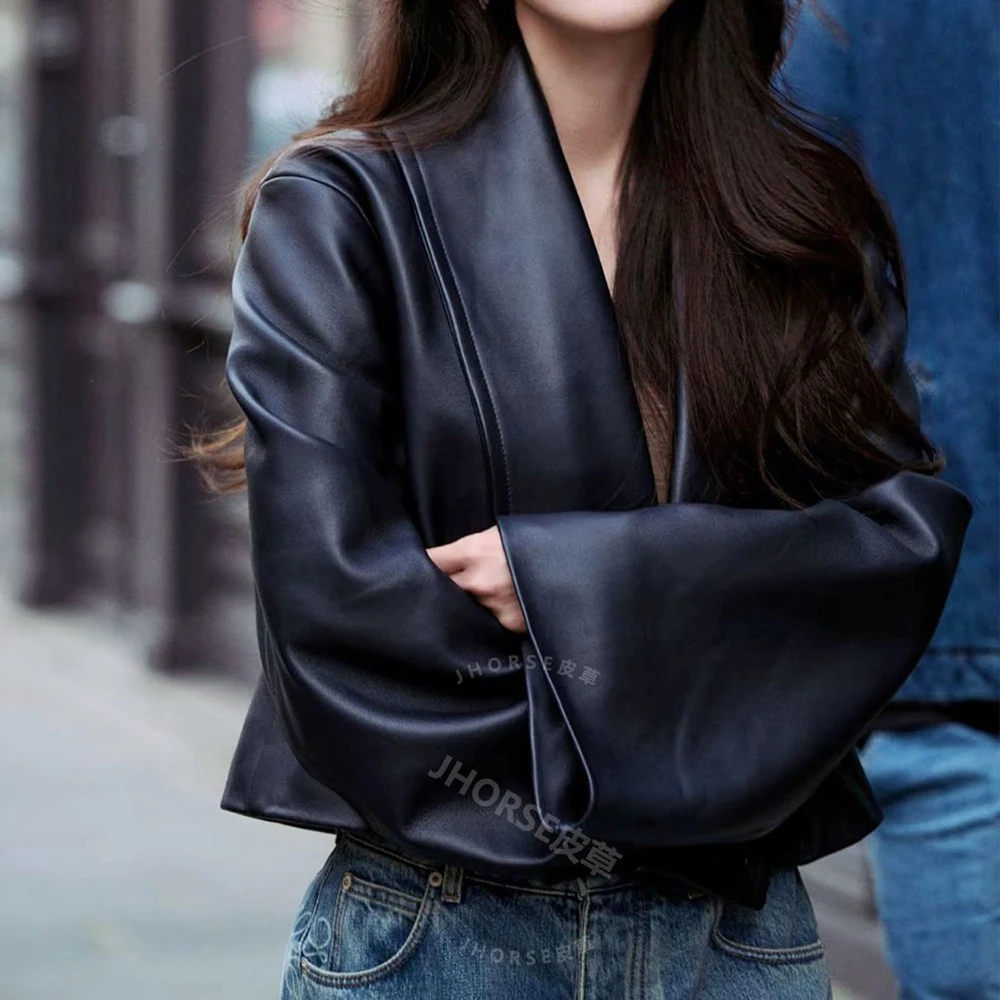 سترة نسائية من جلد البولي يوريثان موديلات الخريف والشتاء معطف قصير فضفاض رفيع ورقيق