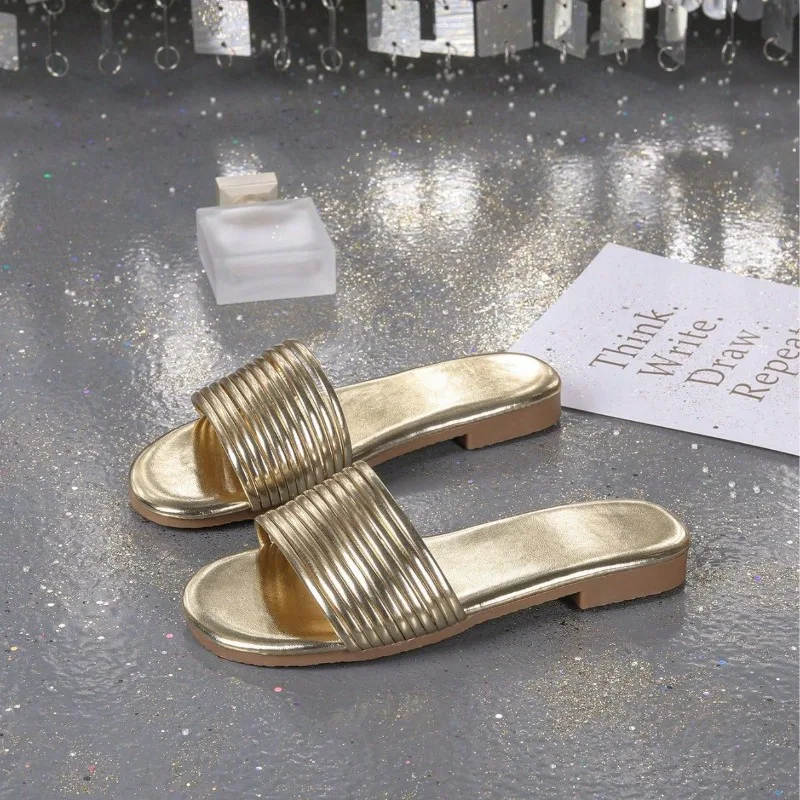 Summer Girls Shiny Non-Slip Flat Flip-Flops Children Small-Heel Beach Water Shoe Kid Bathroom Vacation Casual Shoe Everyday Wear